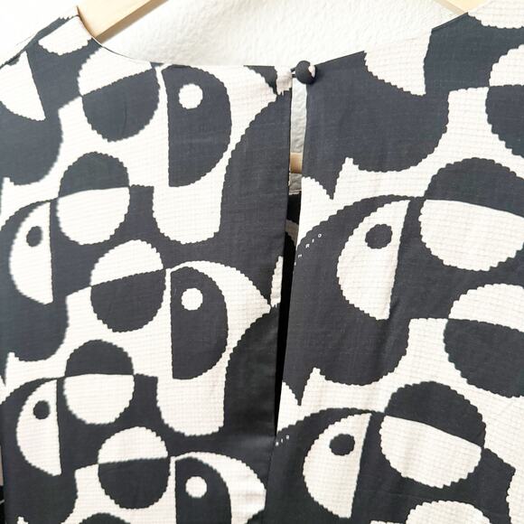 FARM RIO x ANTHROPOLOGIE | Geo Toucan Mini Dress - Picture 11 of 16